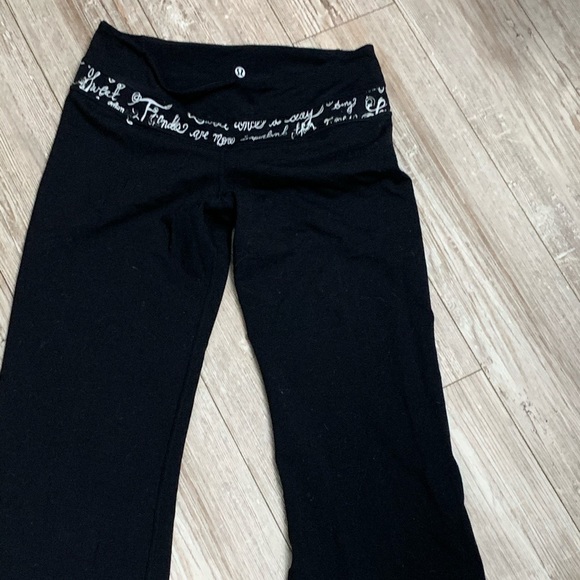 Lulu Lemon size large - Picture 2 of 2